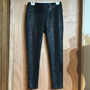 Vince Camuto Black leggings